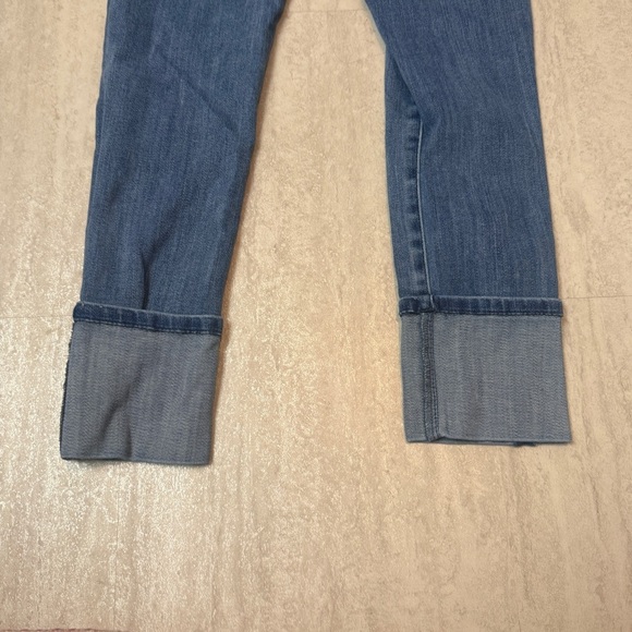Soho New York & Company Blue Ankle Cropped Jeans with Cuffed Hems - Picture 6 of 7